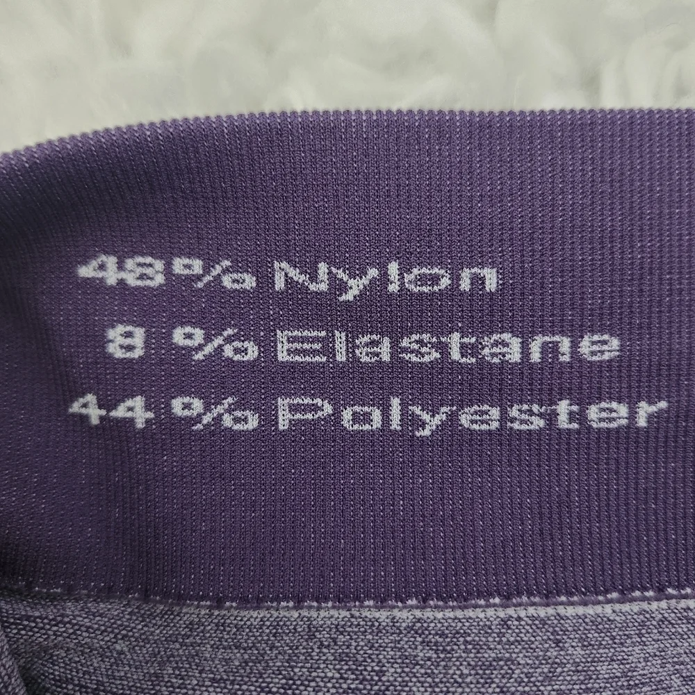 Awakened Heart & Mind AHM High Waist Flow Legging. Color Heather Navy. Size Smal